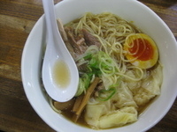 「醤油味 ワンタン麺」@麺屋 一八の写真