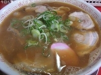 「中華そば（590円）」@丸高中華そば 神戸二宮店の写真