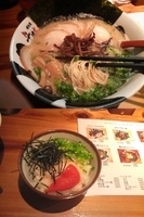 「斗樹スペシャル→替玉 （+明太飯）」@博多流 斗樹 赤羽店の写真