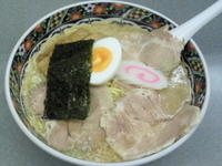 「塩とんこつ拉麺」@玉川大盛軒の写真