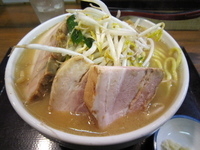 「味噌ラーメン（大盛）+チャーシュー」@味噌麺処 花道庵の写真