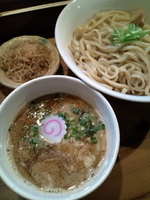 「あばれ麺（あつもり） ほぐし豚」@麺 おさふねの写真