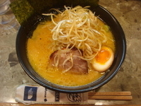 「道楽ラーメン（麺固、味濃いめ、油多め）」@ラーメン 道楽 洗足池店の写真