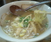 「らーめん600円+ミニ豚しょうが焼き丼300円」@らーめん 善の写真