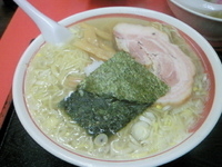 「塩ラーメン 390円」@ぎょうざやさんの写真