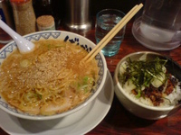 「ばんからラーメン+ブタご飯?」@東京豚骨拉麺 ばんから 新橋店の写真