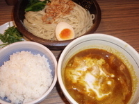 「カレーつけ麺（850円）（もっちり麺・無料大盛）+ライス（150」@オリきんの写真