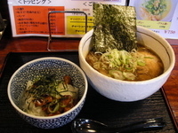 「「コク正油らぁめん」にチャーシュー丼を憑けた「平日ランチセット（」@麺楽屋の写真