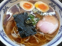 「味玉入中華そば」@自然派ラーメン 神楽の写真