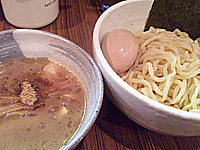 「つけそば（大盛）+味玉」@中華そば 伝堂の写真