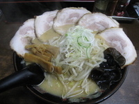 「味噌ラーメン+大盛+チャーシュー」@北海道ラーメン コシ屋 西川口店の写真