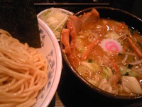 「もりトロチャーシュー（350㌘）+野菜+輪ねぎ」@大勝軒 まるいち 新宿店の写真