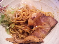 「まぜそば チャーシュー丼」@麺酒場 まがり 南行徳店の写真