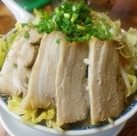 「味噌めん（中盛り+辛め）650円+小ぶた150円=800円」@明心角ふじの写真