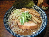 「中華そば（大盛）700円」@中華そば 旋の写真