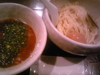 「浸け豚そば+味たまご」@俺の空 池袋店の写真