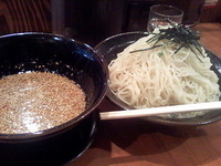 「つけ麺 地球盛り（3玉）」@うめもと 池袋店の写真