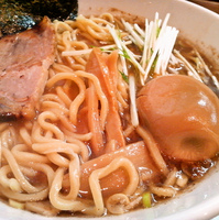 「やまらぁ￥700（150g）・大盛（+75g）￥100 + ラン」@麺 やまらぁの写真