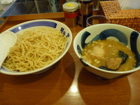 「つけ味玉+大盛」@麺や 葵 日暮里駅前店の写真