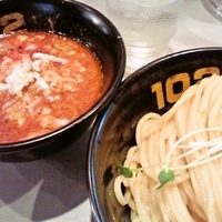 「辛つけめん（大盛）」@つけめん102 大宮店の写真