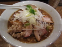 「燻玉焼豚味噌らあめん（大盛り）」@神保町 可以の写真