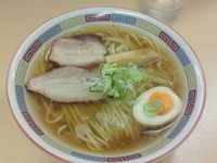 「煮干らーめん」@煮干鰮らーめん 圓の写真