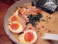 「味玉ラーメン」@究極ラーメン 横濱家 小平店の写真