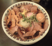 「肉そば半熟味玉入り（大盛り）」@New Old Style 肉そばけいすけの写真