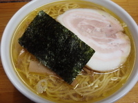 「塩らーめん（太麺）（700円）+大盛（100円）」@元祖一条流がんこ 十一代目の写真