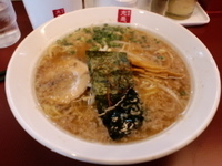 「中華麺 550円（麺 太麺で）」@麺屋 志憙の写真
