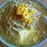 「味噌ラーメン¥650 モヤシ¥50 バター¥50」@サッポロラーメン羆 龍舞店の写真