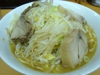 「豚入り塩らーめん（野菜増し） 【830円】」@ラーメン ○菅の写真
