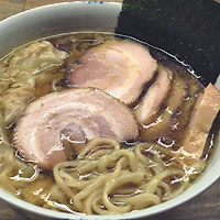 「焼豚わんたん麺」@白河手打中華そば  一番いちばんの写真