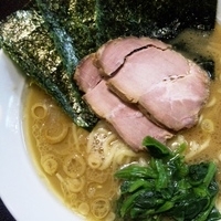 「らーめん（650円）」@横浜家系らーめん 福の家 福生店の写真