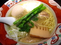 「限定ラーメン+味玉（950円）」@麺屋武蔵 武骨外伝の写真