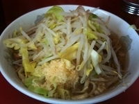 「麺少なめ（にんにく）」@ラーメン二郎 小岩店の写真