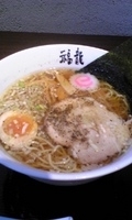 「醤油ラーメン」@担々麺と焼売 福龍 ららぽーと柏の葉店の写真