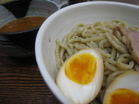 「つけ麺（大）+玉子」@忍八の写真