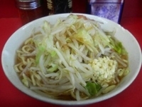 「ぶた2枚入り 小（ニンニク）」@ラーメン二郎 環七一之江店の写真