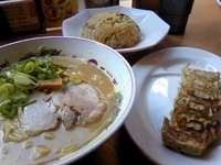 「サービスセット ￥1000円 （こってり）」@天下一品 歌舞伎町店の写真