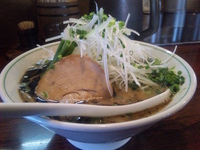 「ねぎらぁ〜めん800円」@らぁ〜めん ぶぃスリーの写真