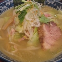 「塩そば650円+ベーコンキャベツ100円」@麺屋 鎌倉山の写真