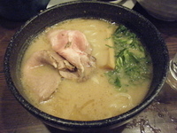 「濃厚とん塩ラーメン」@まりお流らーめんの写真