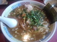 「醤油豚骨\700+カレー粉\50」@ハングリードラゴンの写真