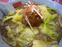 「黒胡麻坦坦（780円）+玉子かけご飯（200円）」@山岡家 柏店の写真