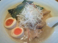 「魚介豚骨まる特ら～めん（大盛）」@麺や まる克の写真