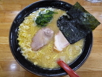 「ラーメン（濃い目・固め）」@黒田屋 本店の写真