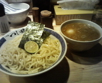 「二代目つけ麺大盛り」@つじ田 神田御茶ノ水店の写真