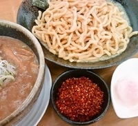 「辛つけ（ほぐし肉&温玉サービス）900円」@MENYA 食い味の道有楽の写真