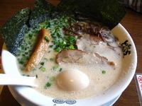 「とんとらとんこつ980円」@東京とんこつ とんとら 狭山入曽店の写真